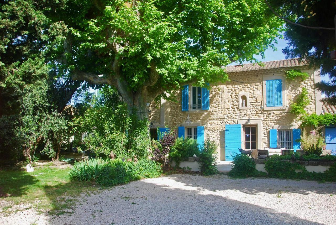 Villa Les Volets Bleus Provence Salon-de-Provence Exterior foto